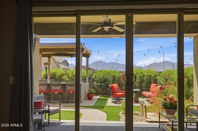 10819 W Marguerite Avenue W, Tolleson, AZ 85353