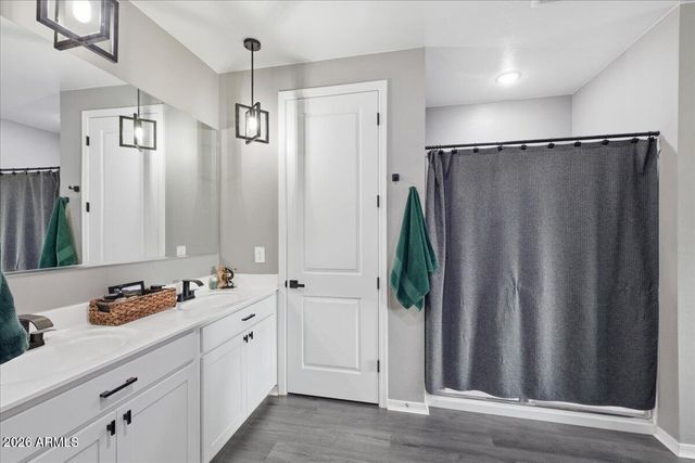 10819 W Marguerite Avenue W, Tolleson, AZ 85353