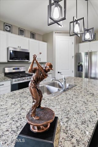 10819 W Marguerite Avenue W, Tolleson, AZ 85353