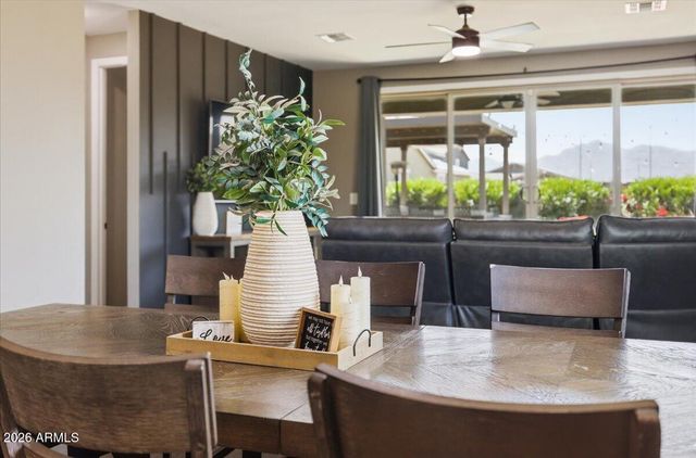 10819 W Marguerite Avenue W, Tolleson, AZ 85353