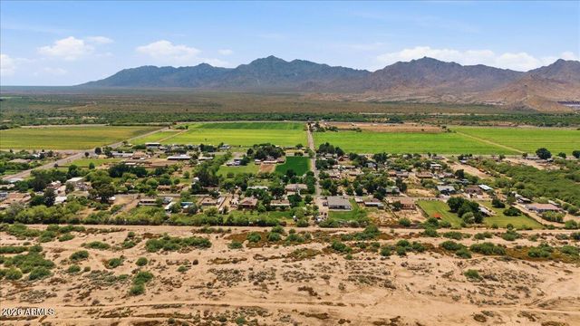 10819 W Marguerite Avenue W, Tolleson, AZ 85353