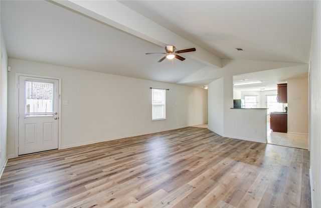 1315 Diamond Drape Drive, Rosharon, TX 77583