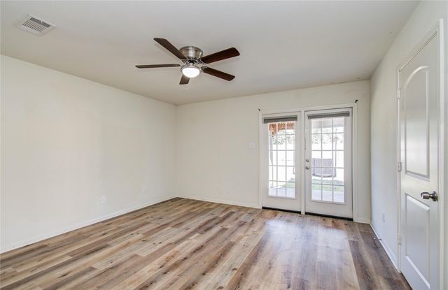 1315 Diamond Drape Drive, Rosharon, TX 77583