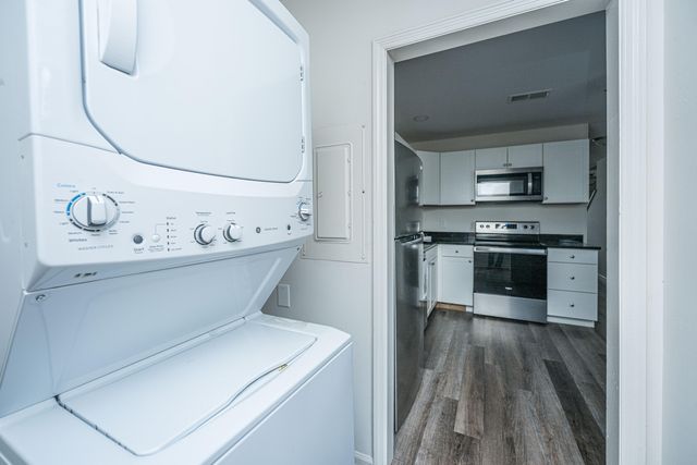 306 Crestview Drive Apt C, Summerville, SC 29485