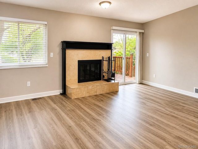 2093 S Rifle St, Aurora, CO 80013