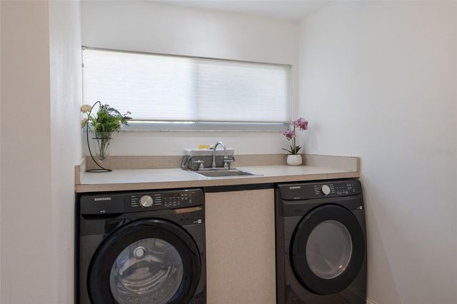 500 HALYARD LANE, Longboat Key, FL 34228