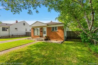 41 E Madge Avenue, Hazel Park, MI 48030