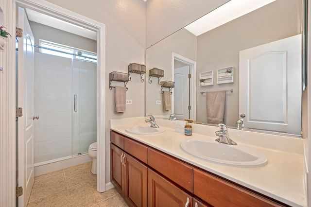 1649 Snapdragon Ln, Roseville, CA 95747