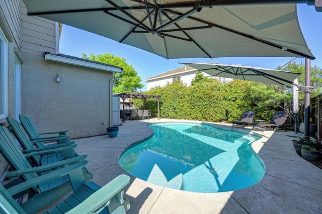 1649 Snapdragon Ln, Roseville, CA 95747