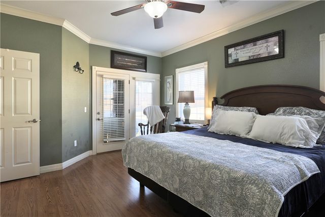 810 Brookside Court, Rogers, AR 72758