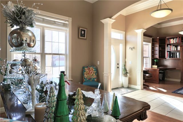 810 Brookside Court, Rogers, AR 72758