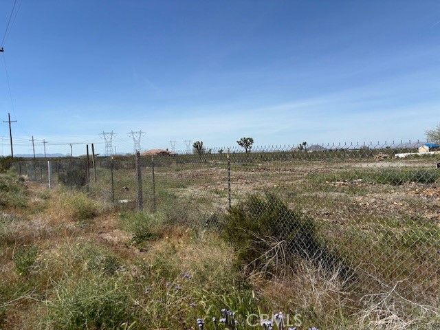 1290 Highway 18, Pinon Hills, CA 92372