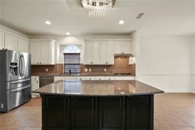 516 Windy Knoll Drive, Murphy, TX 75094