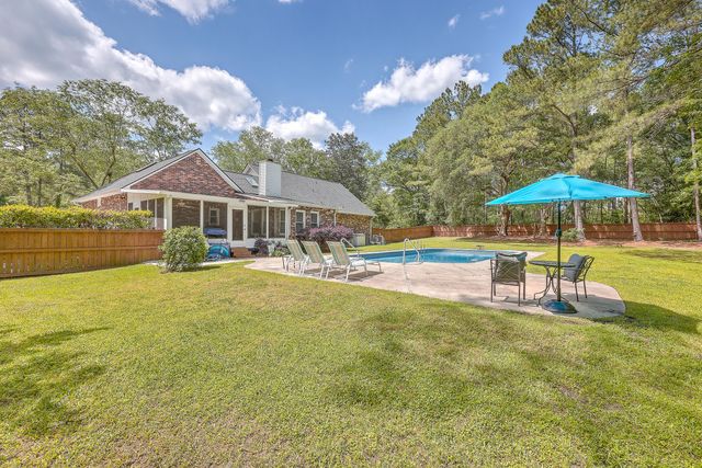 110 Beaverton Court, Summerville, SC 29485
