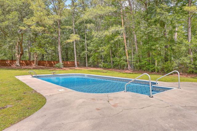 110 Beaverton Court, Summerville, SC 29485