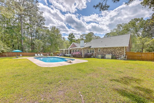 110 Beaverton Court, Summerville, SC 29485