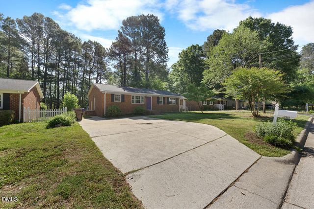2902 Omah Street, Durham, NC 27705