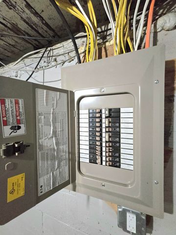 17839 N Shore Drive, Spring Lake, MI 49456