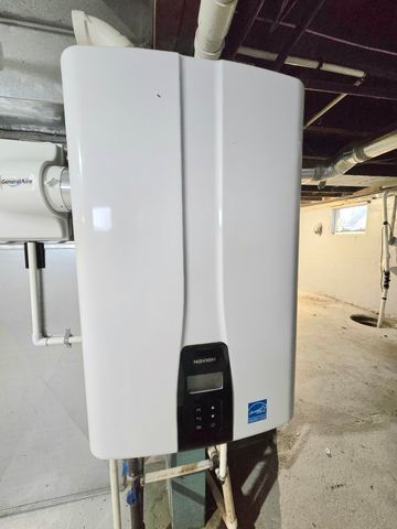 17839 N Shore Drive, Spring Lake, MI 49456