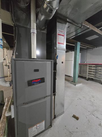 17839 N Shore Drive, Spring Lake, MI 49456