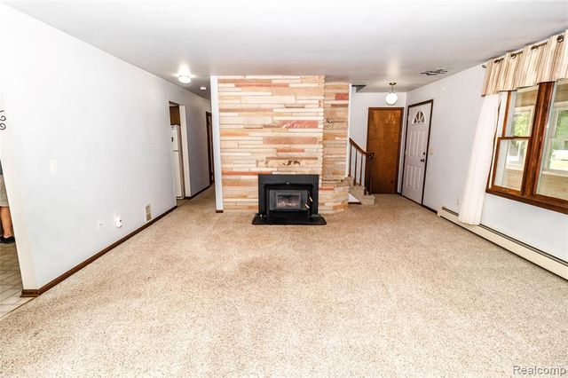 9051 Vienna Road, Otisville, MI 48463