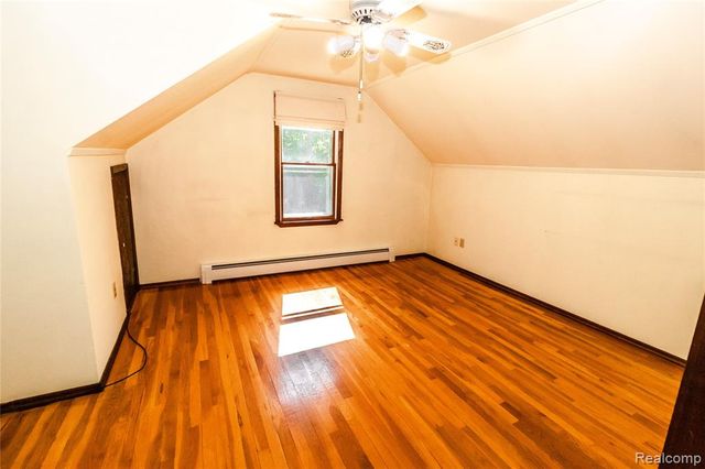 9051 Vienna Road, Otisville, MI 48463