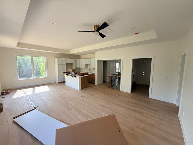 3406 Covington Drive, Davenport, IA 52806