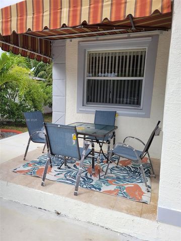 1163 NW 100th Terrace 1, Miami, FL 33150
