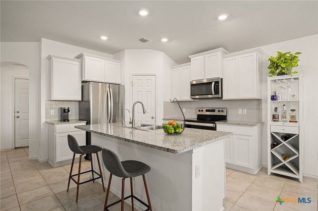 149 Rearden Boulevard, Jarrell, TX 76537