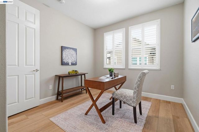 3941 Portola Cmn 6, Livermore, CA 94551