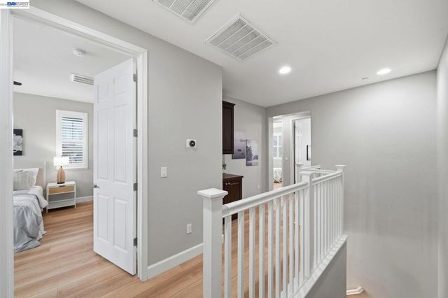 3941 Portola Cmn 6, Livermore, CA 94551