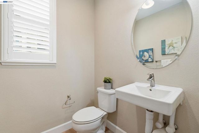 3941 Portola Cmn 6, Livermore, CA 94551