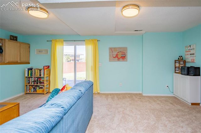 8020 Cooper River Drive, Colorado Springs, CO 80920