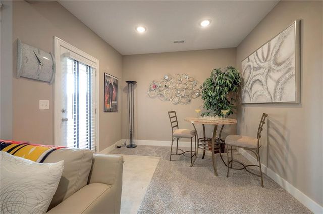 2713 W Concord Drive, Olathe, KS 66061