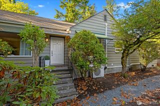 11307 24th Avenue NE, Seattle, WA 98125