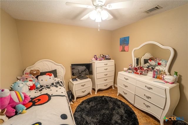 308 Fernwood Circle, Victoria, TX 77901