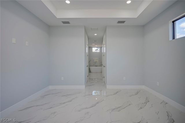 872 Spaulding ST E, Lehigh Acres, FL 33974