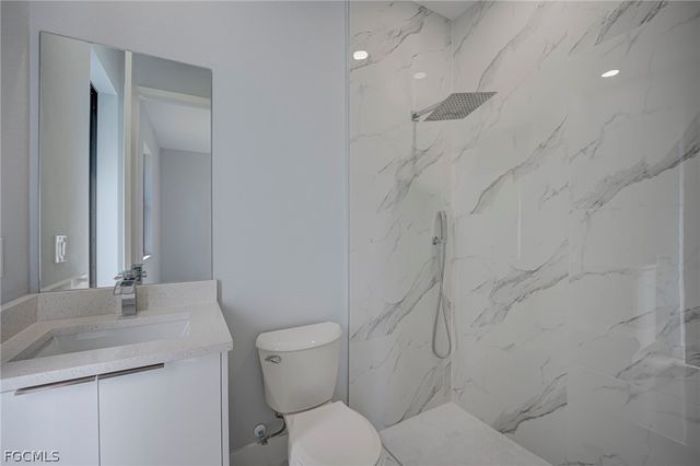 872 Spaulding ST E, Lehigh Acres, FL 33974