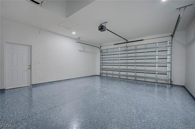 872 Spaulding ST E, Lehigh Acres, FL 33974