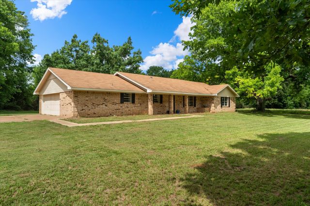 2707 Fm 69, Quitman, TX 75783