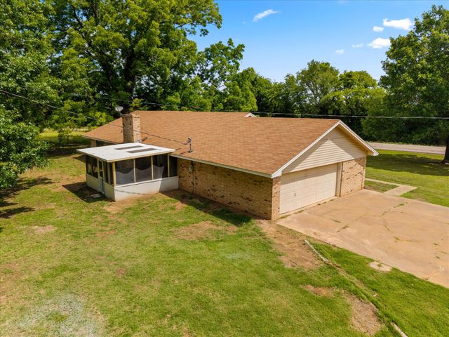 2707 Fm 69, Quitman, TX 75783