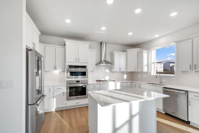 9551 Lydia Lane, Elko New Market, MN 55020