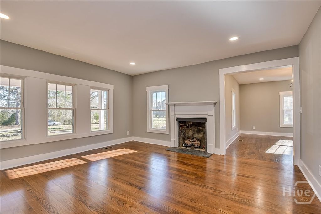 Image 10 of property listing at 267 Garrard Road, Washington, GA 30673