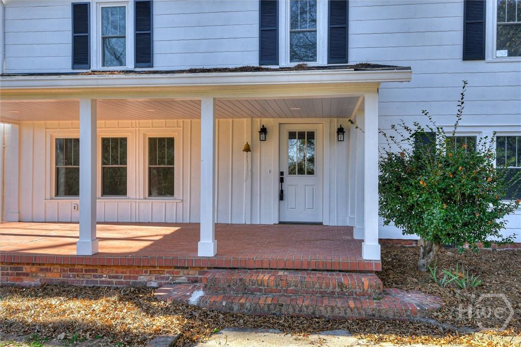 Image 5 of property listing at 267 Garrard Road, Washington, GA 30673