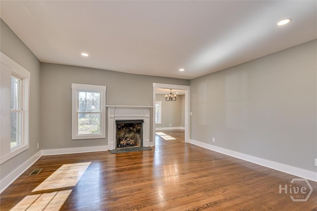 Image 9 of property listing at 267 Garrard Road, Washington, GA 30673