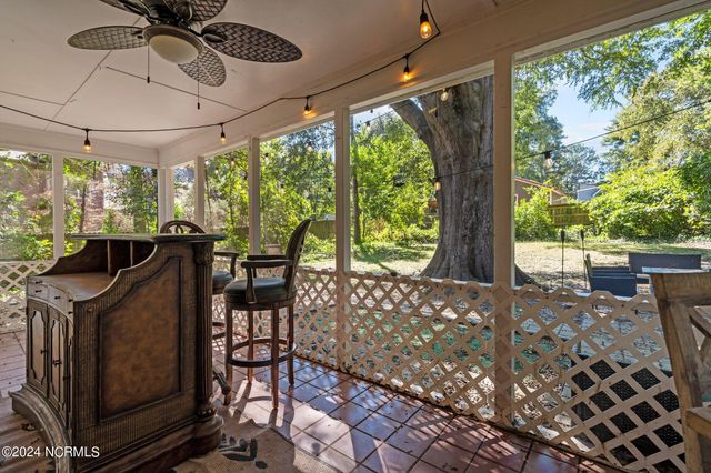 270 W Connecticut Avenue, Southern Pines, NC 28387