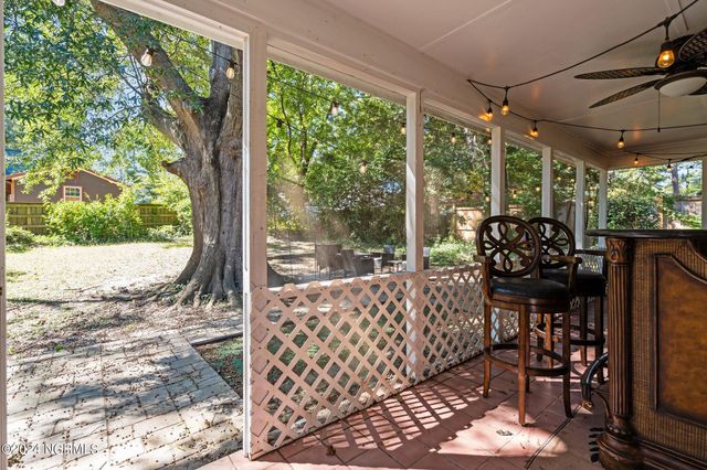 270 W Connecticut Avenue, Southern Pines, NC 28387