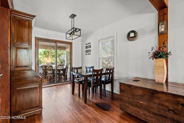 270 W Connecticut Avenue, Southern Pines, NC 28387