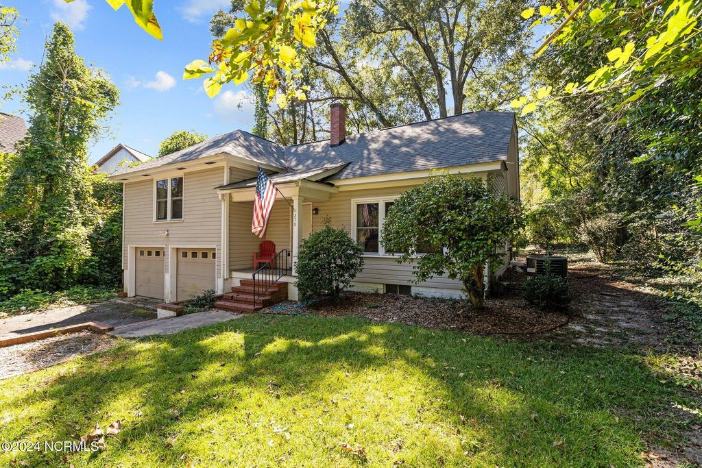 270 W Connecticut Avenue, Southern Pines, NC 28387