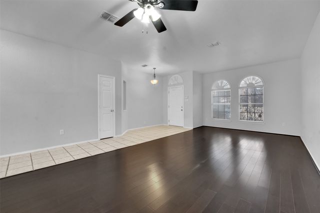 2936 Prairie Oak Boulevard, Grand Prairie, TX 75052